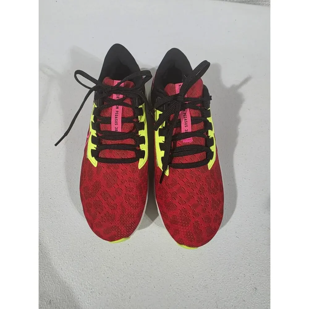 Women’s Size 8 - Nike Air Zoom Pegasus 38 Chile Red Hyper Pink 2021 DM8061-600